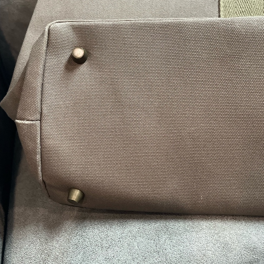 FEED Oversized Work Bag Largest Work Collection bag with 7 compartments. - Picture 7 of 16